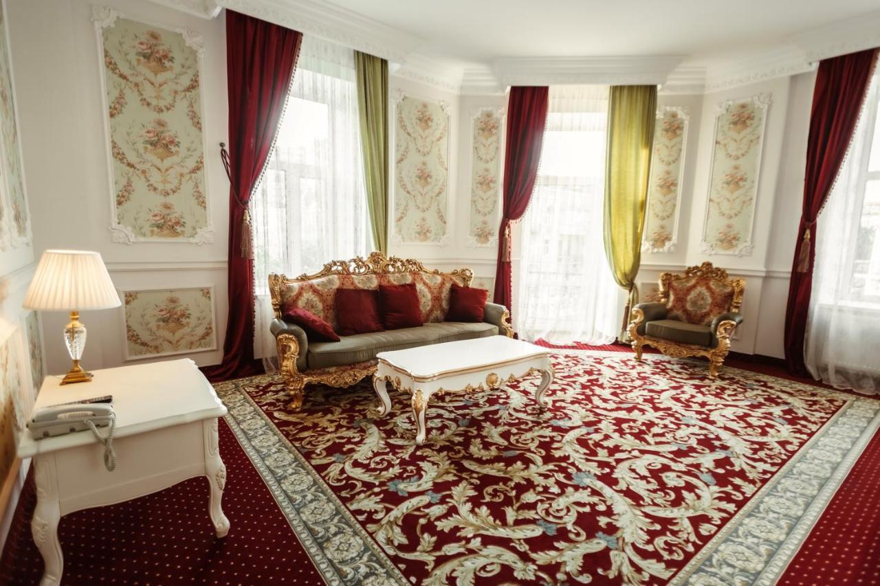 Royal Grand Hotel Kiev Eksteriør billede